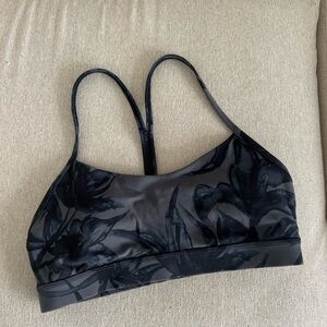 Lululemon Flow Y Bra Nulu